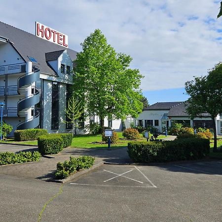 Hotel Restaurant La Tour Romaine - Haguenau - Strasbourg Nord Schweighouse-sur-Moder Zewnętrze zdjęcie
