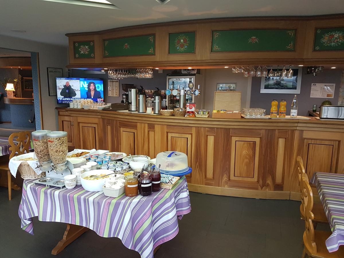 Hotel Restaurant La Tour Romaine - Haguenau - Strasbourg Nord Schweighouse-sur-Moder Zewnętrze zdjęcie
